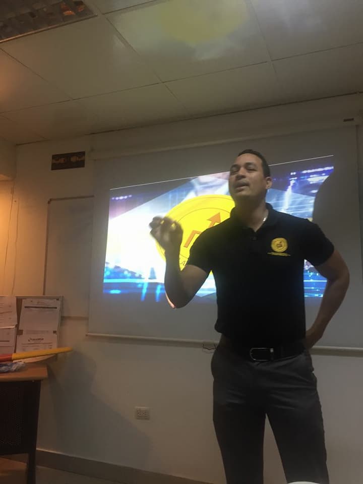 Willy Tirado — Innovación tecnológica en escuelas