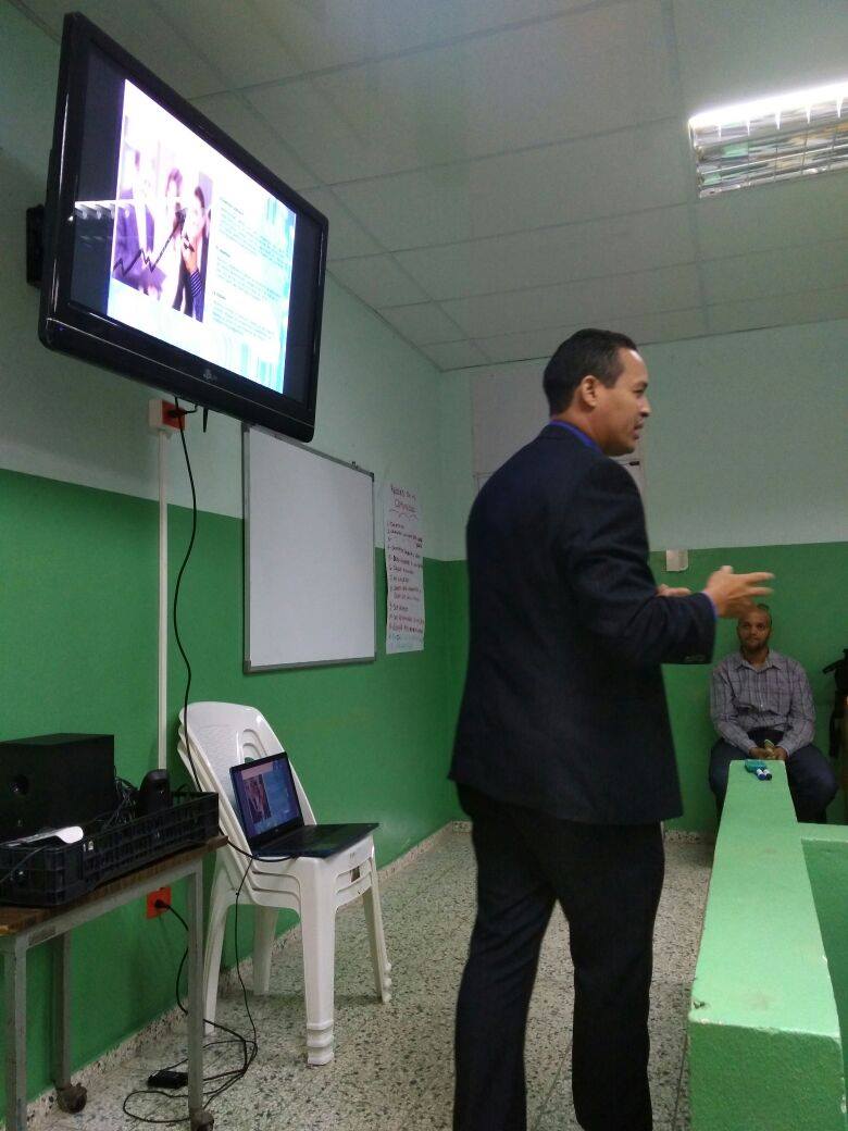 Willy Tirado — Educando sobre nuevas tecnologías