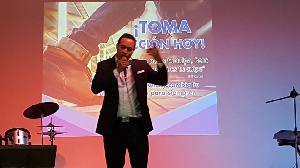 Willy Tirado — Comunidad TradingCoin primera criptomoneda dominicana