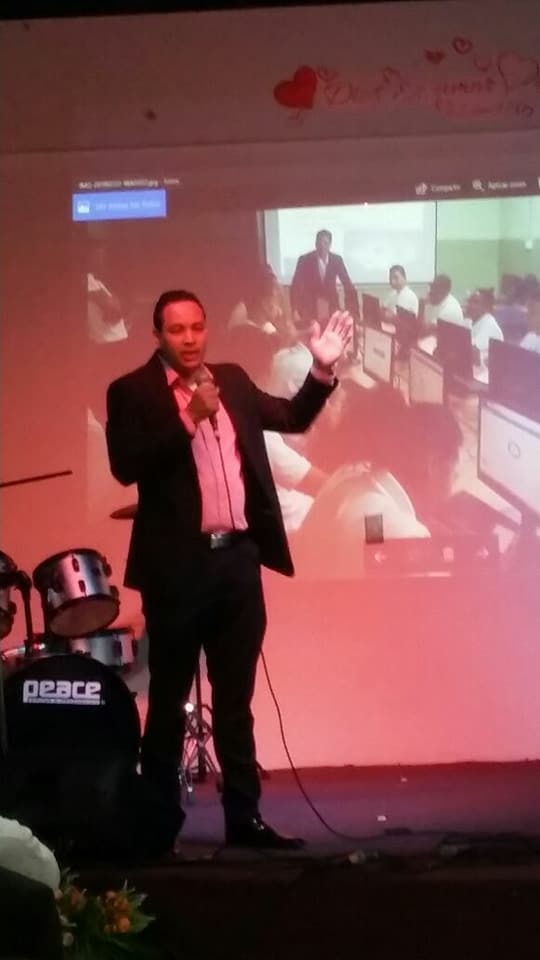 Willy Tirado — Innovación financiera cripto RD