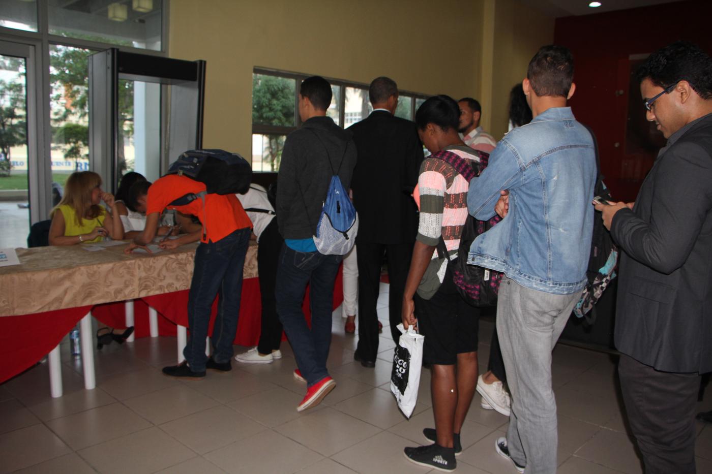 Willy Tirado — Ceremonia himno nacional UASD