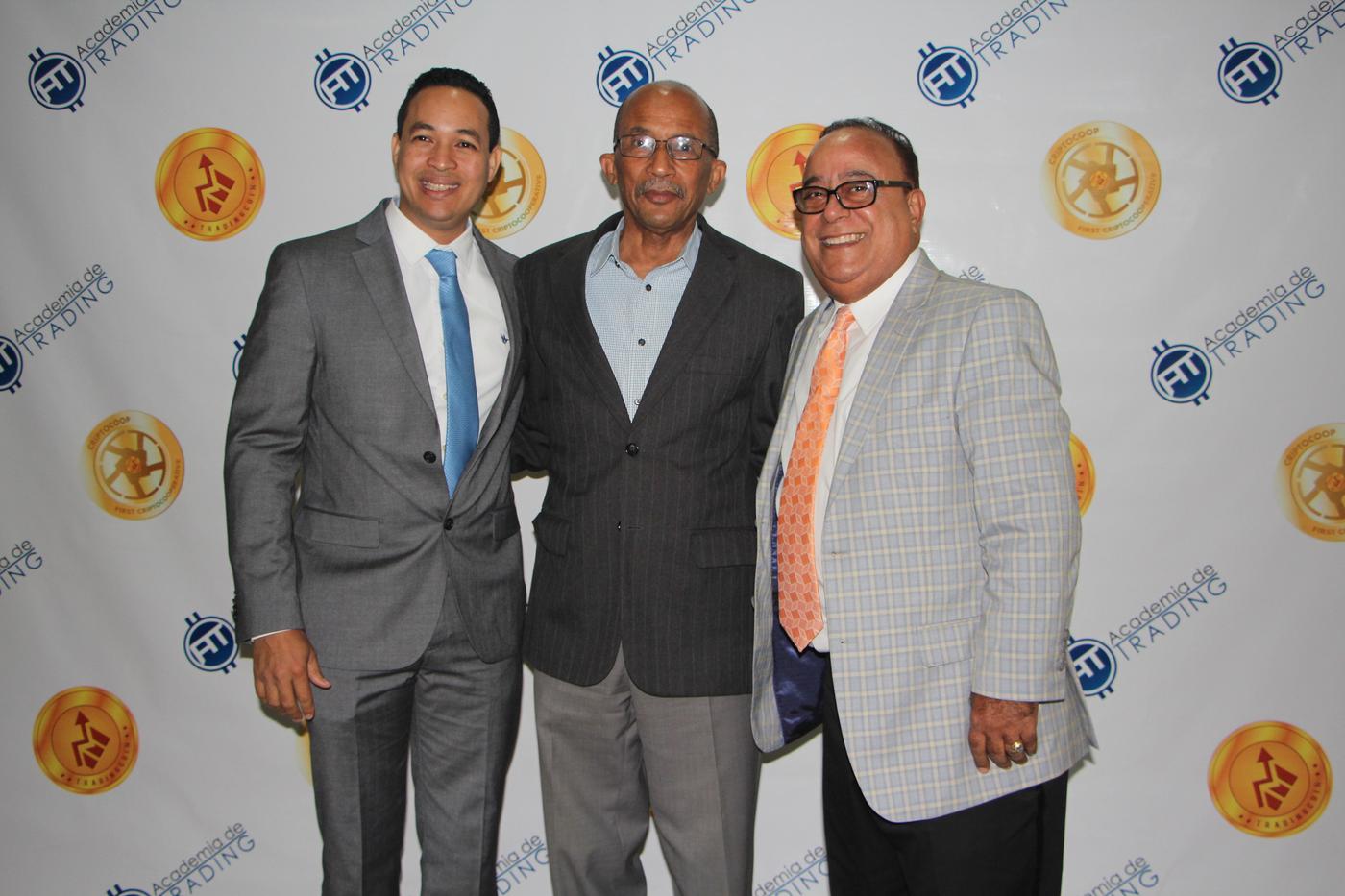 Willy Tirado — Conferencia UASD República Dominicana innovación