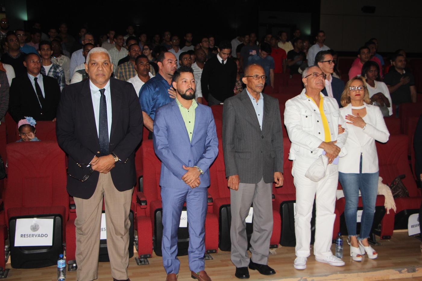 Willy Tirado — Interacción público UASD taller IA